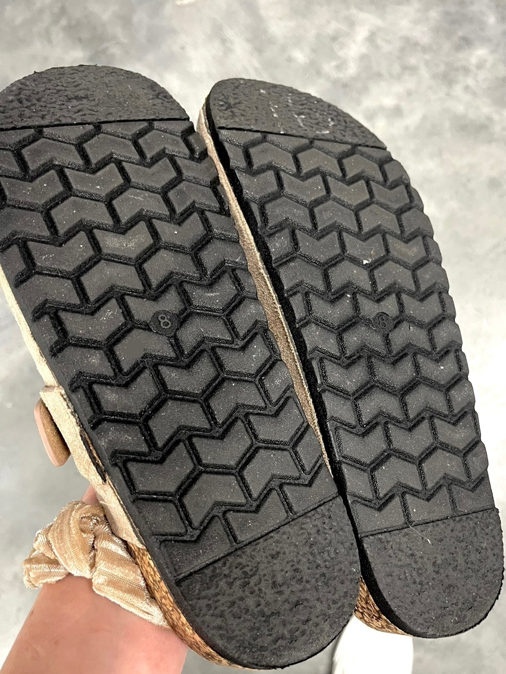 suede clog slides - Picture 4 of 7